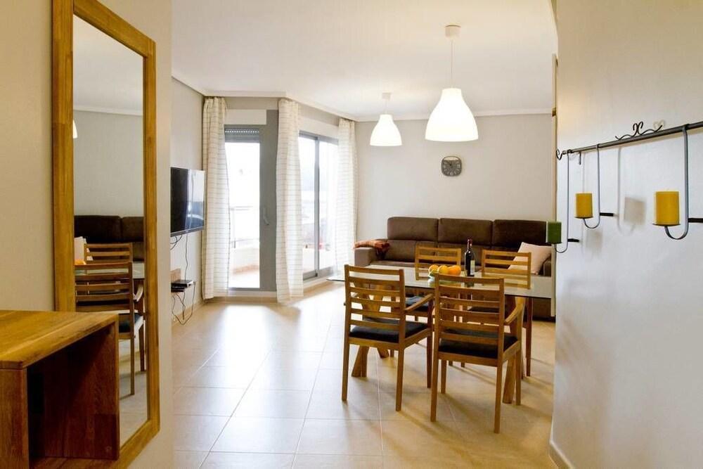 Plaza Mayor 2 Bedroom Apartment كاليبي المظهر الخارجي الصورة